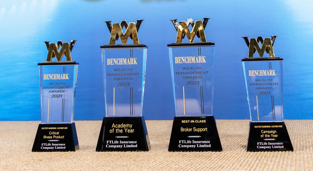 FTLife scoops four accolades at “BENCHMARK Wealth Management Awards 2021”