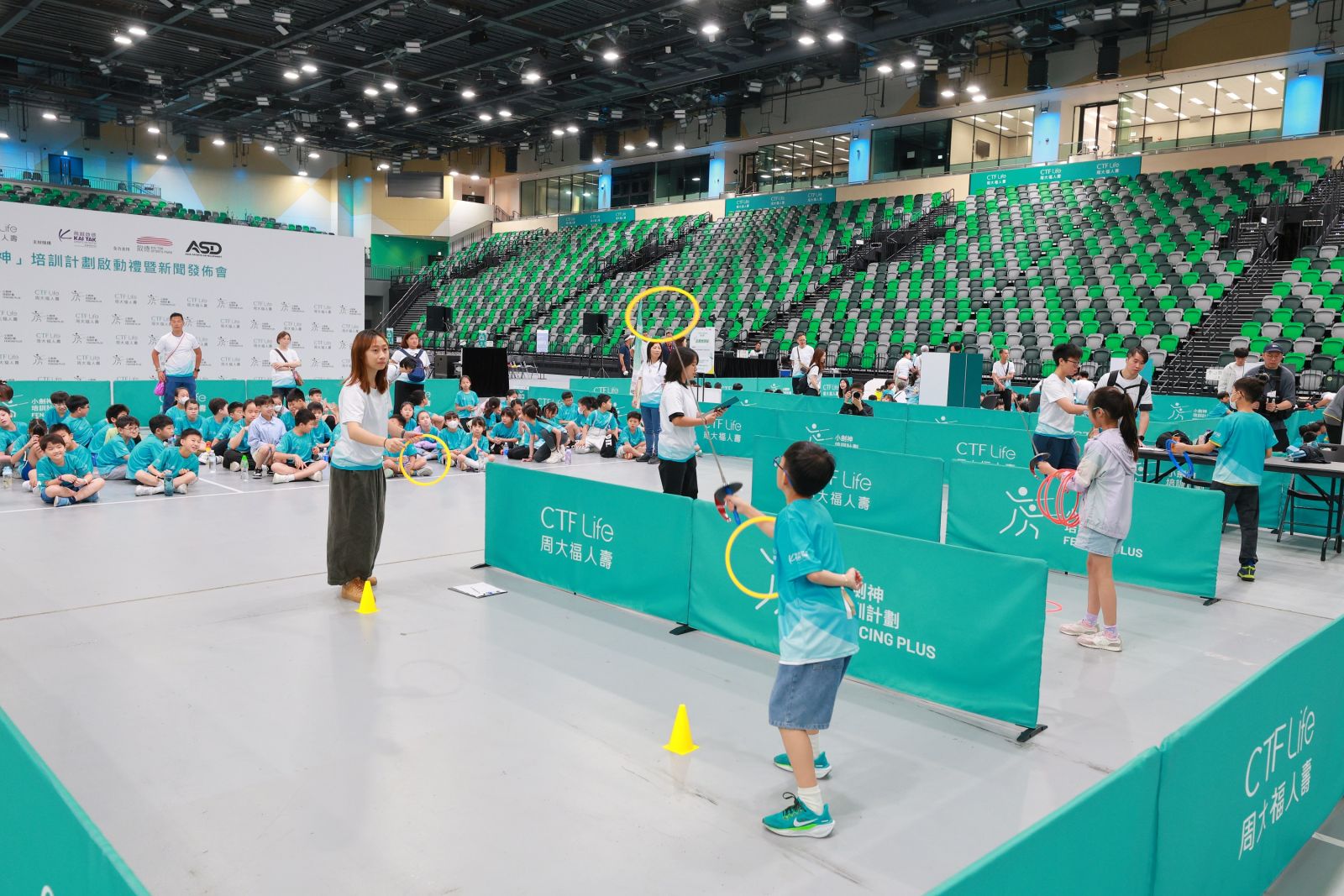 CTF Life Title-Sponsored "Fencing Plus" Training Programme by  Kai Tak Sports Initiative Officially Kicks Off